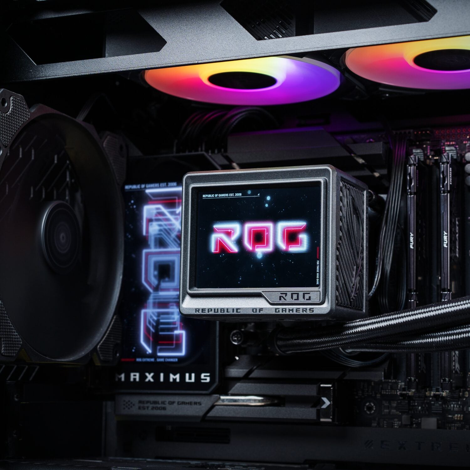 Asus ROG Ryujin III ARGB AIO Liquid Cooler - 3.5" LCD Display
